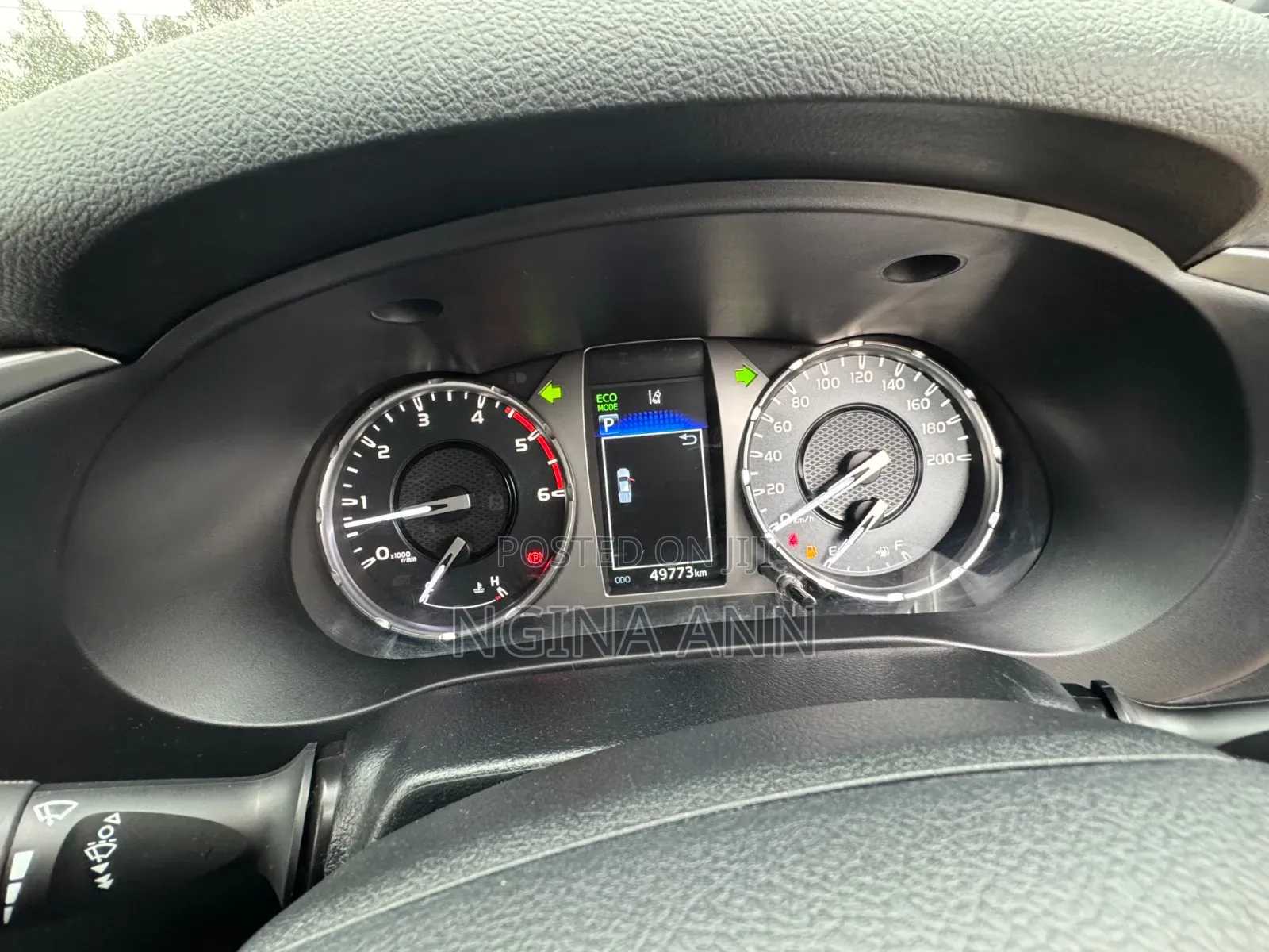 Toyota Hilux 2020 Gray