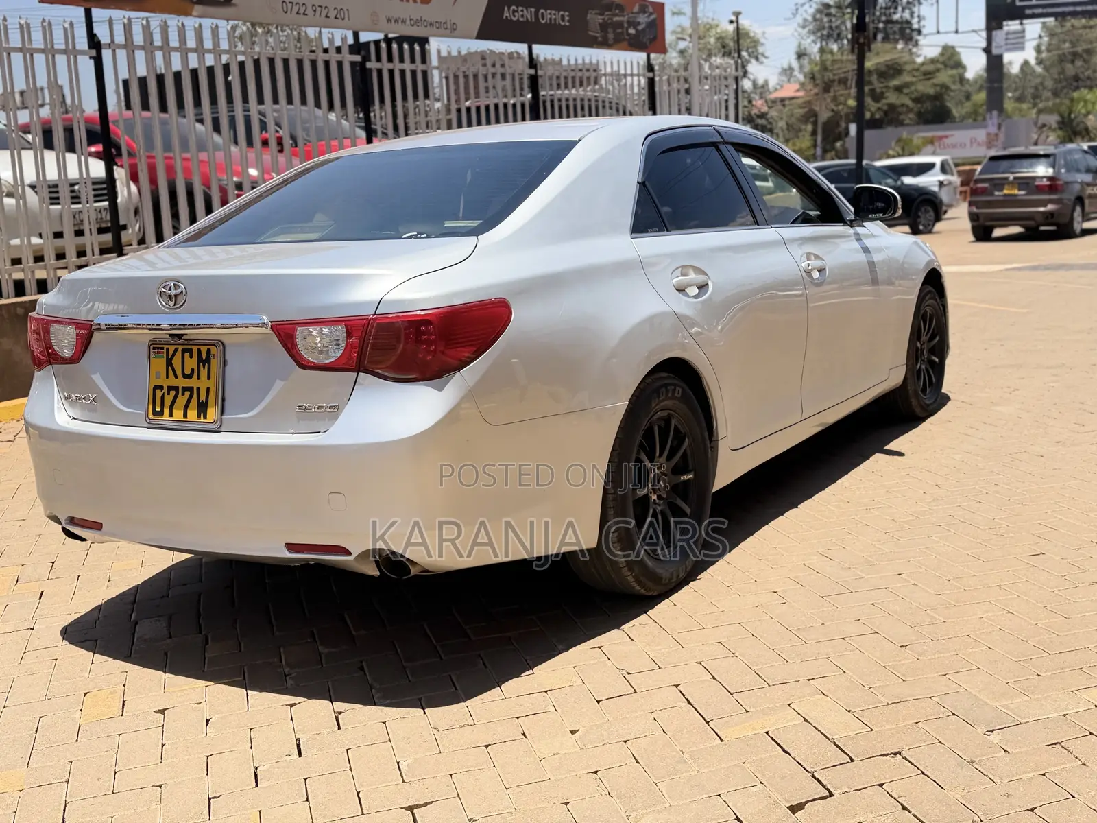 Toyota Mark X 2010 Silver