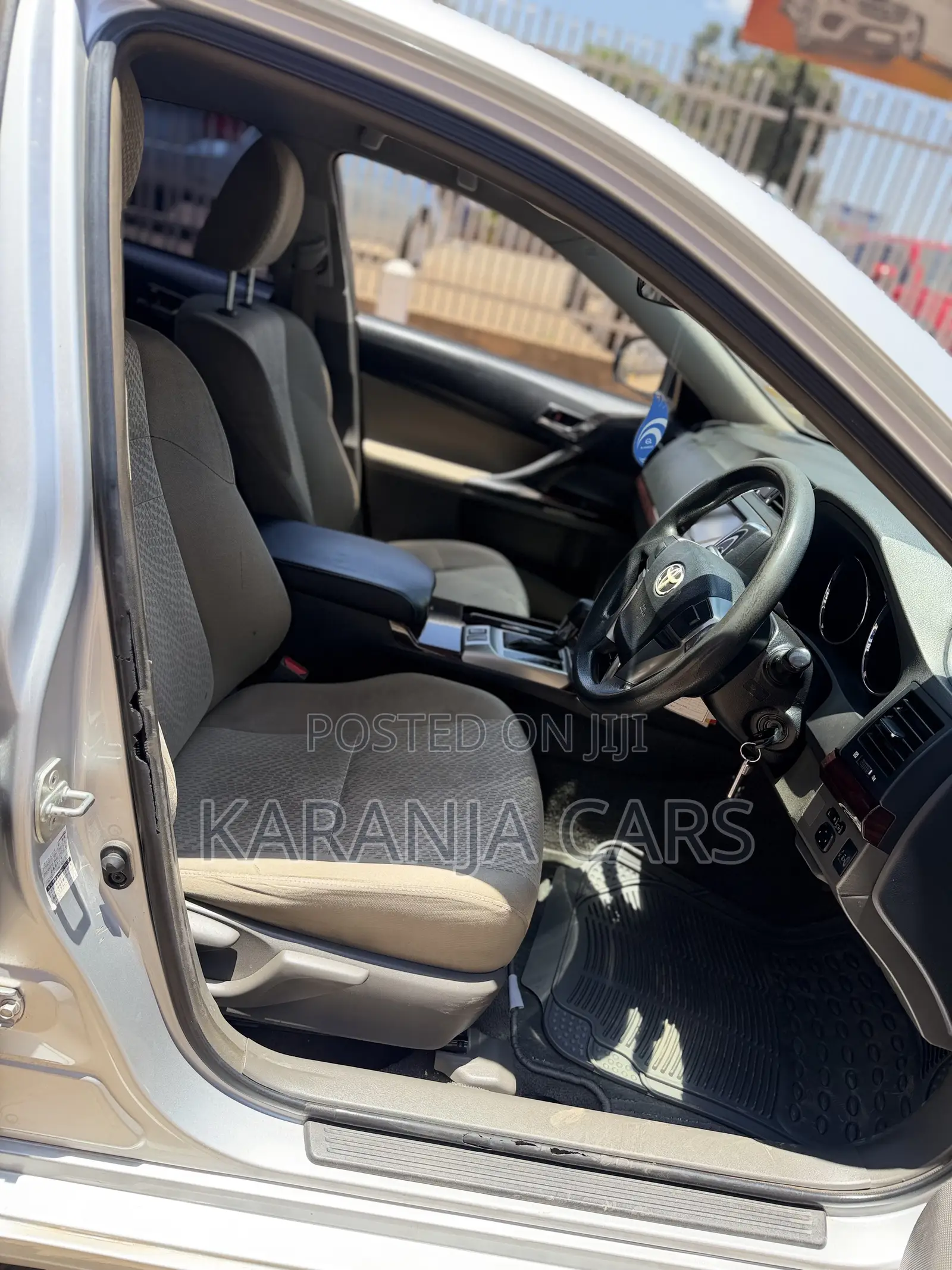 Toyota Mark X 2010 Silver