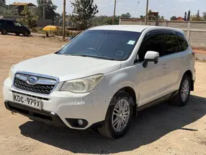 Subaru Forester 2014 Pearl