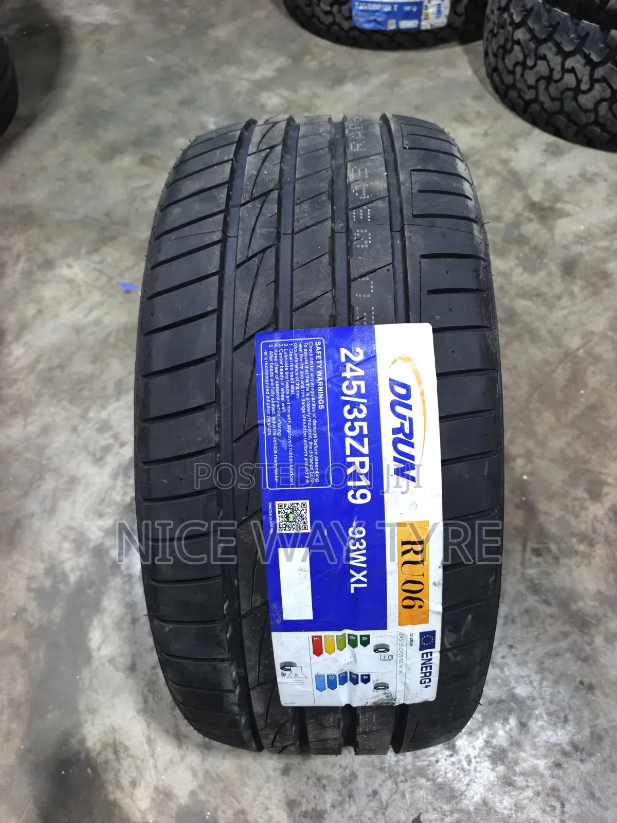 245/35r19 Durun