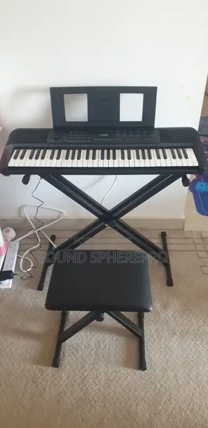 Yamaha 283 Keyboard ,Stand and Bench