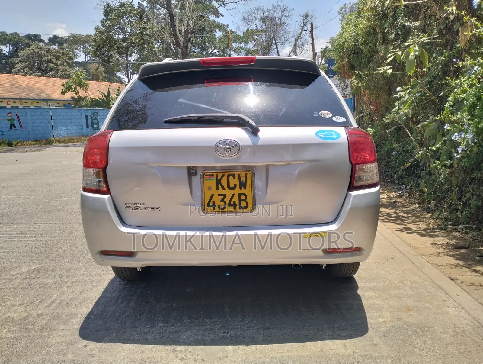Toyota Corolla Fielder 2013 Silver