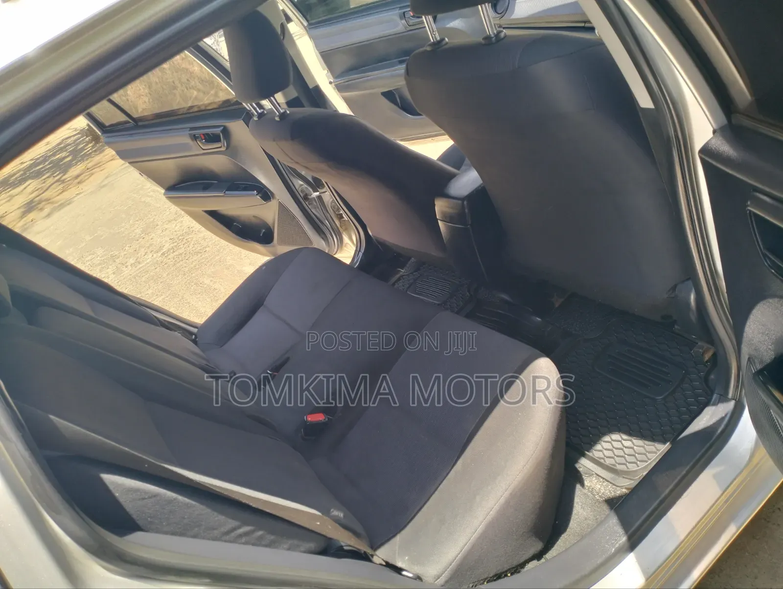 Toyota Corolla Fielder 2013 Silver