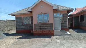 2bdrm Bungalow in Kamakis for rent