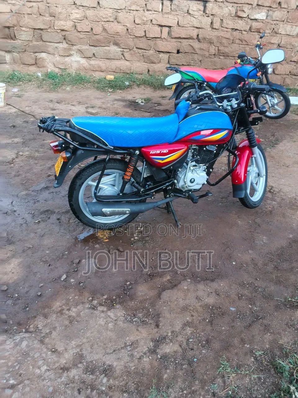 Bajaj Boxer 125 2026 Red
