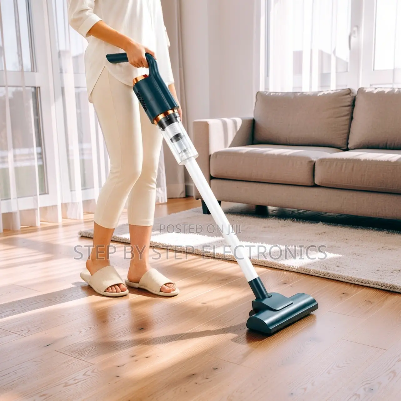 Multiple Cleaning Attachments Rechargeable Cordless Vacuum Cleaners