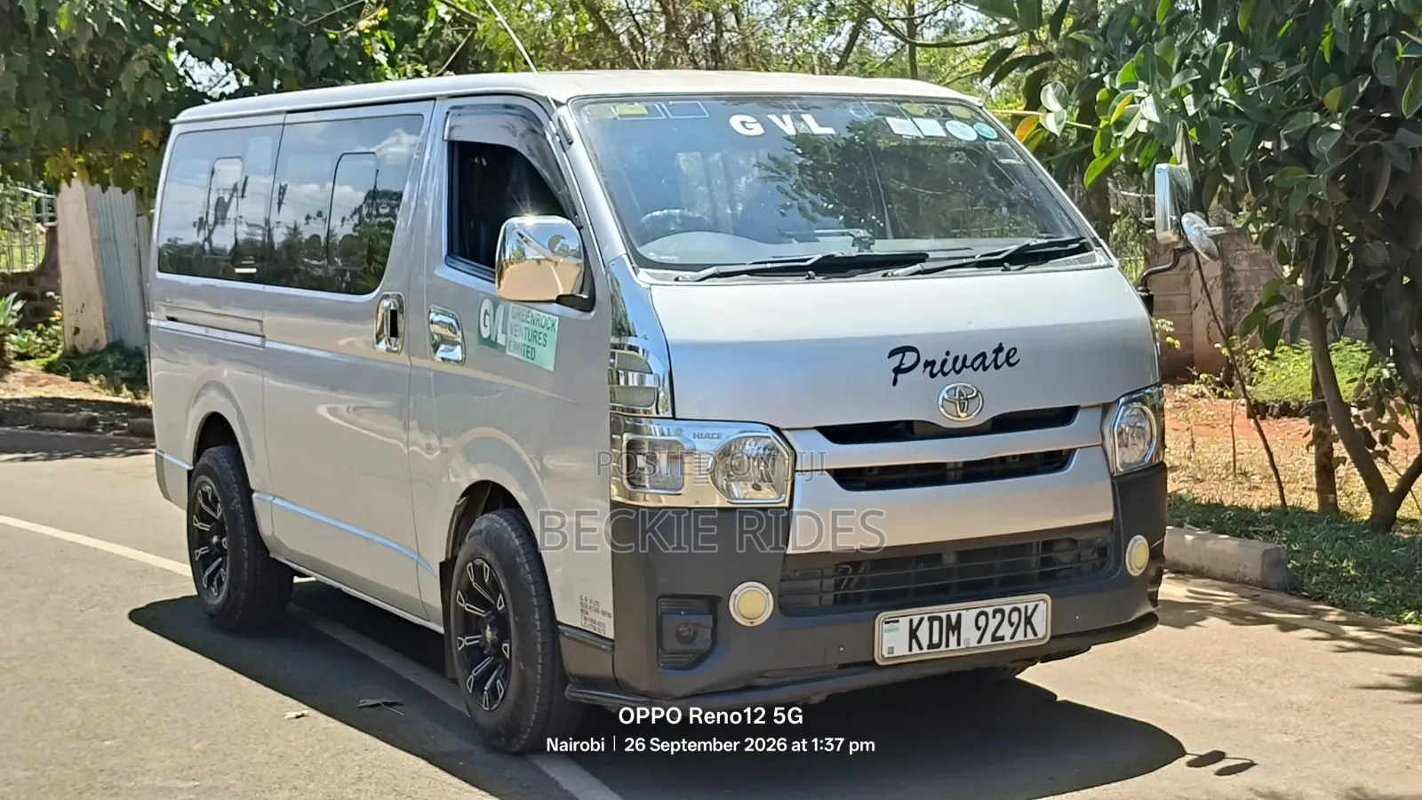 Toyota HiAce 2016 Silver