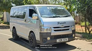 Toyota HiAce 2016 Silver