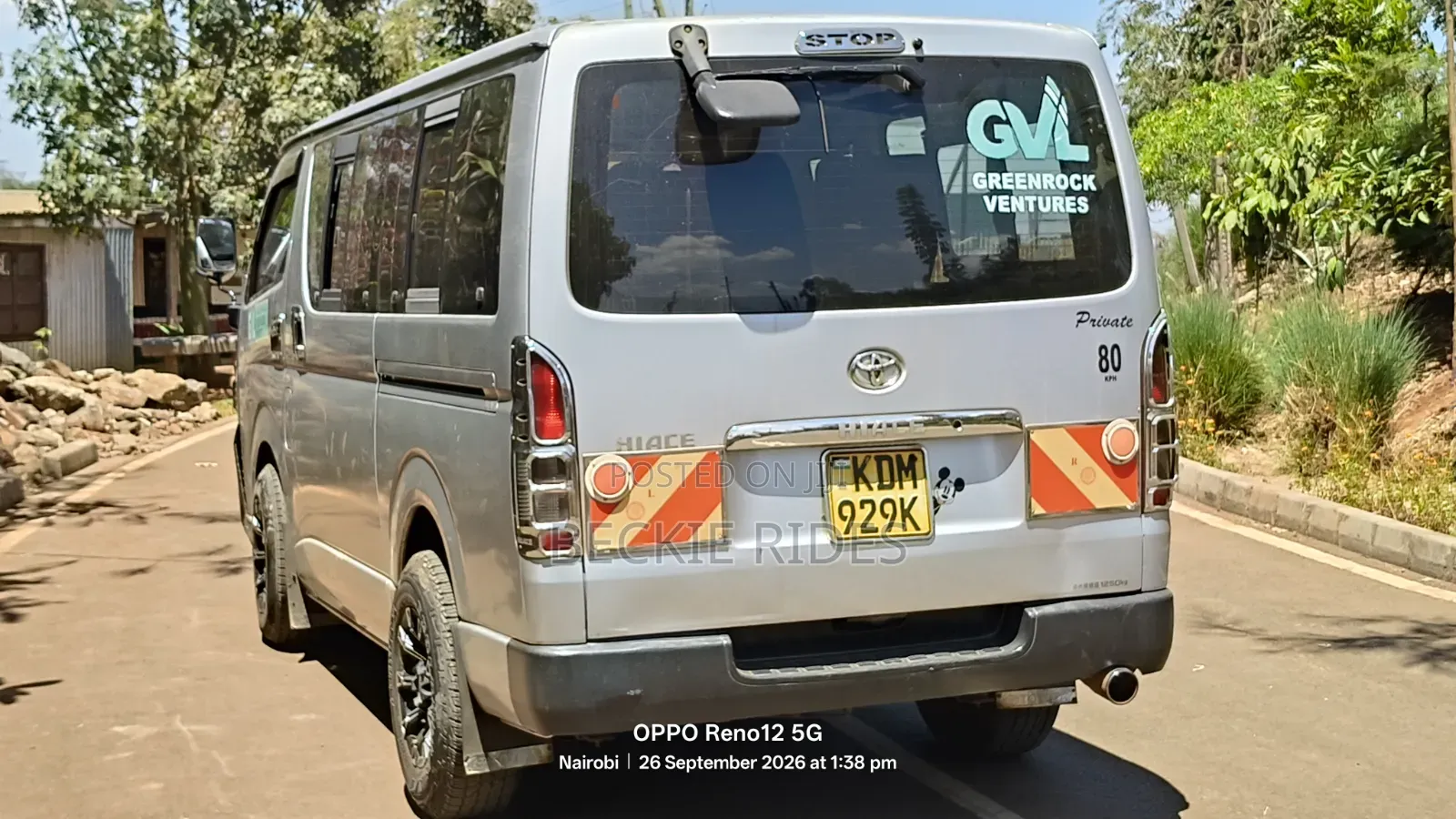 Toyota HiAce 2016 Silver