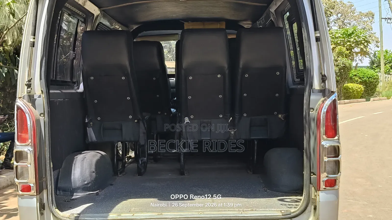 Toyota HiAce 2016 Silver