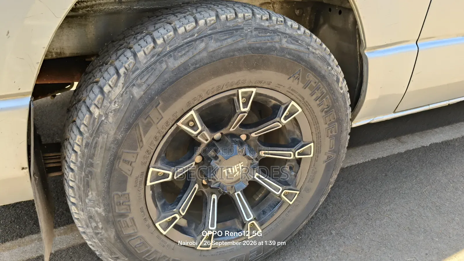 Toyota HiAce 2016 Silver