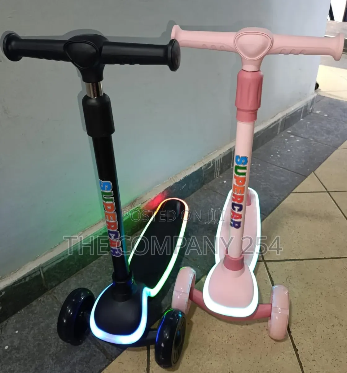 Kids Glowing Wheels LED Music Scooter