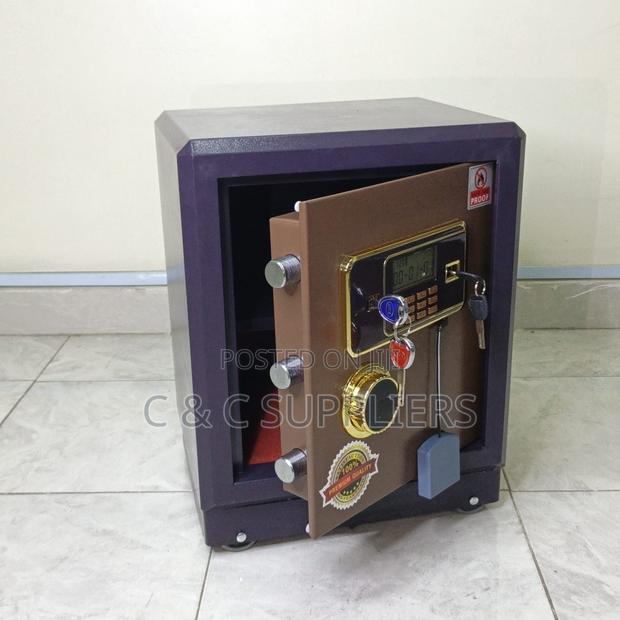 File Fireproof Safe. - thumbnail 5
