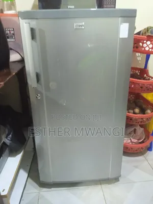 Mika 170L Single Door Fridge - Clean Working Perfectly