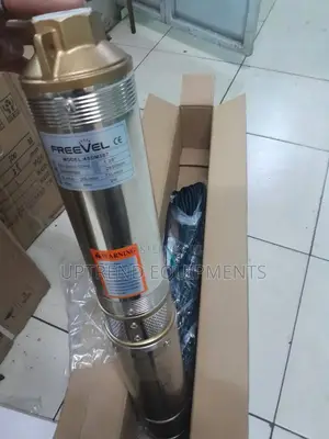0.75 HP Submersible Pump/ Freevel