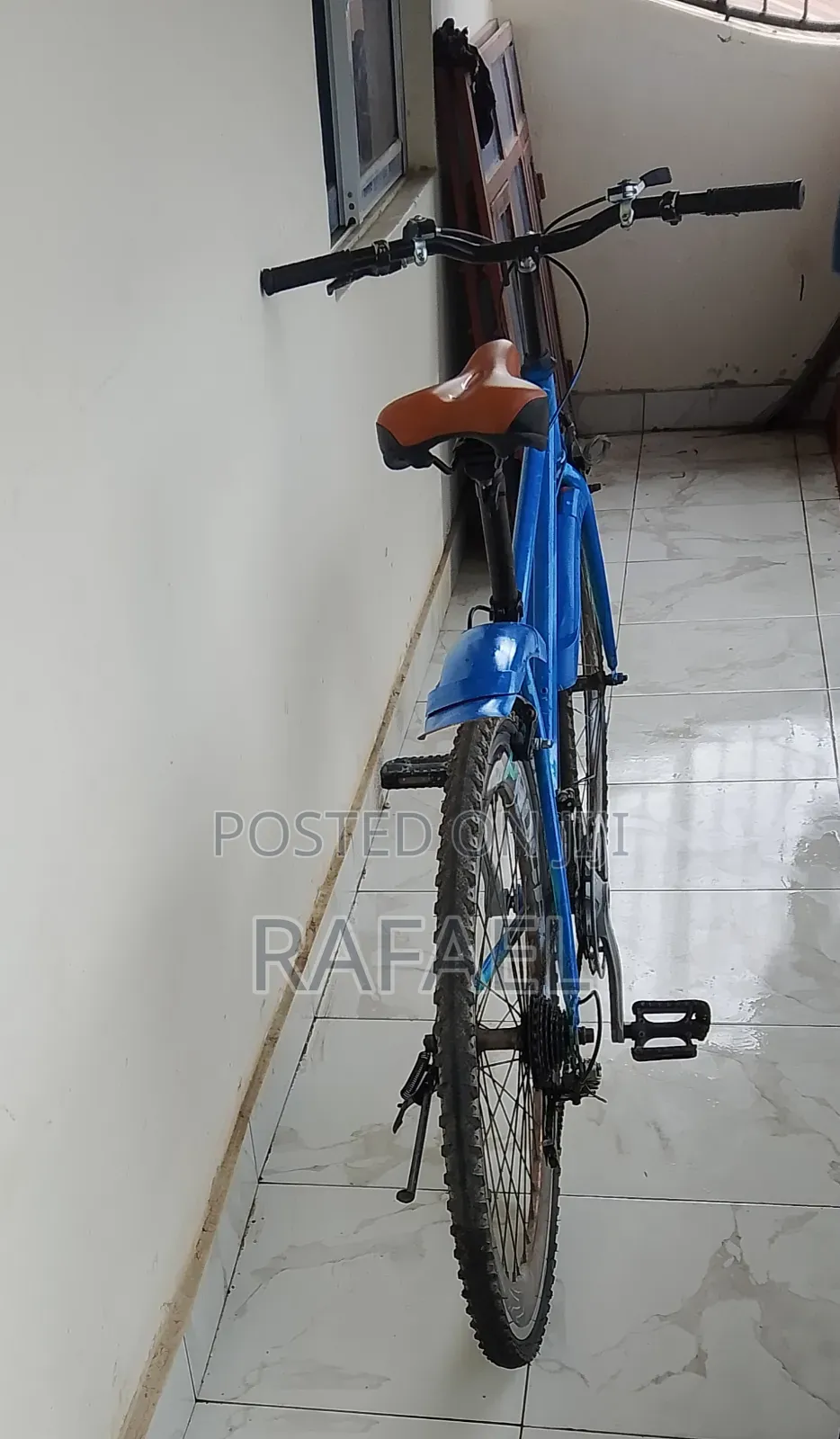 Mountain Bike Bicycle With Gears – Good Condition