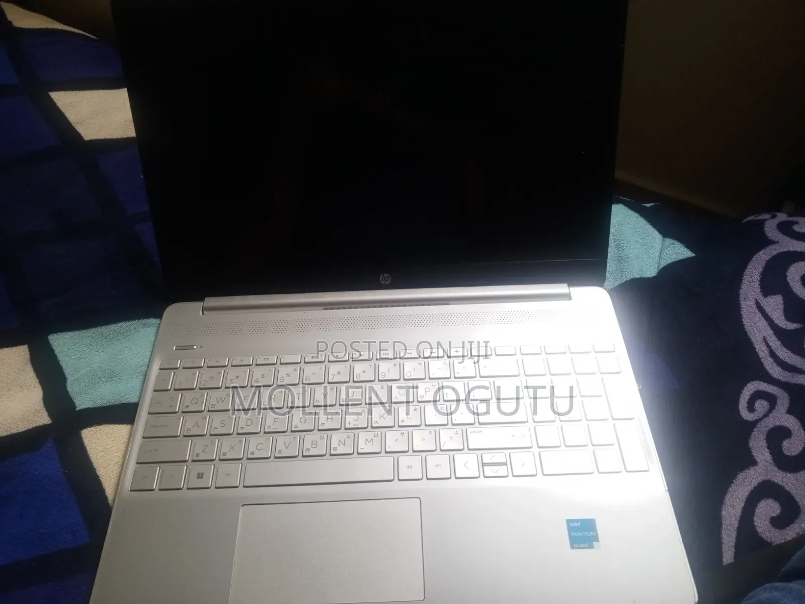 Laptop HP 15s 8GB Intel Pentium SSD 256GB