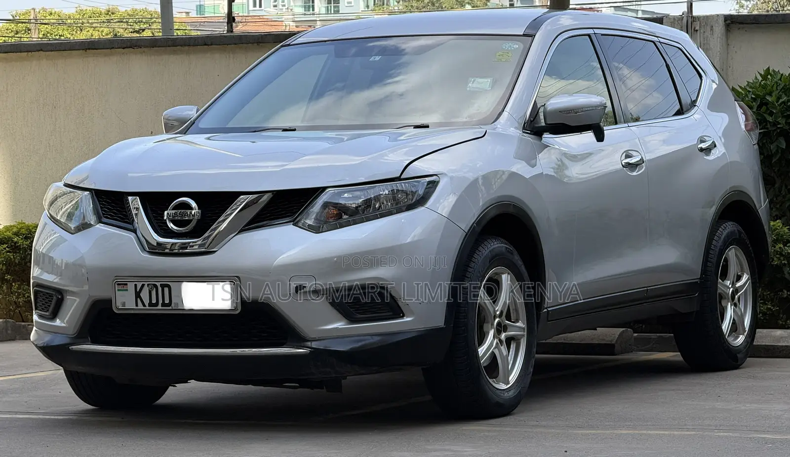 Nissan X-Trail 2.5 Petrol AWD 2015 Silver