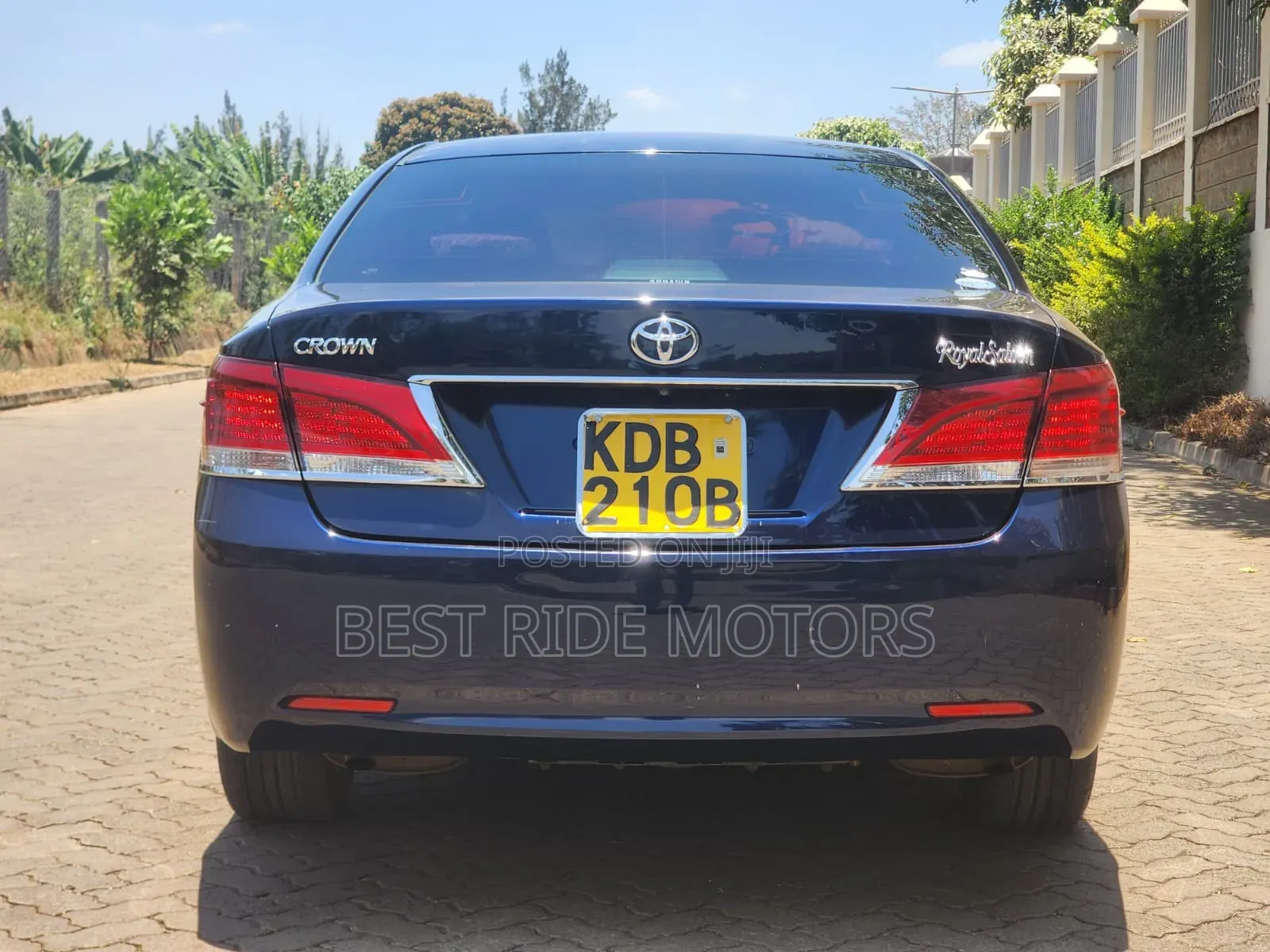 Toyota Crown 2014 Blue