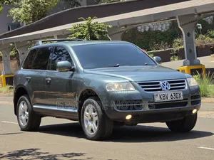 Volkswagen Touareg 3.0 V6 TDi Automatic 2006 Gray