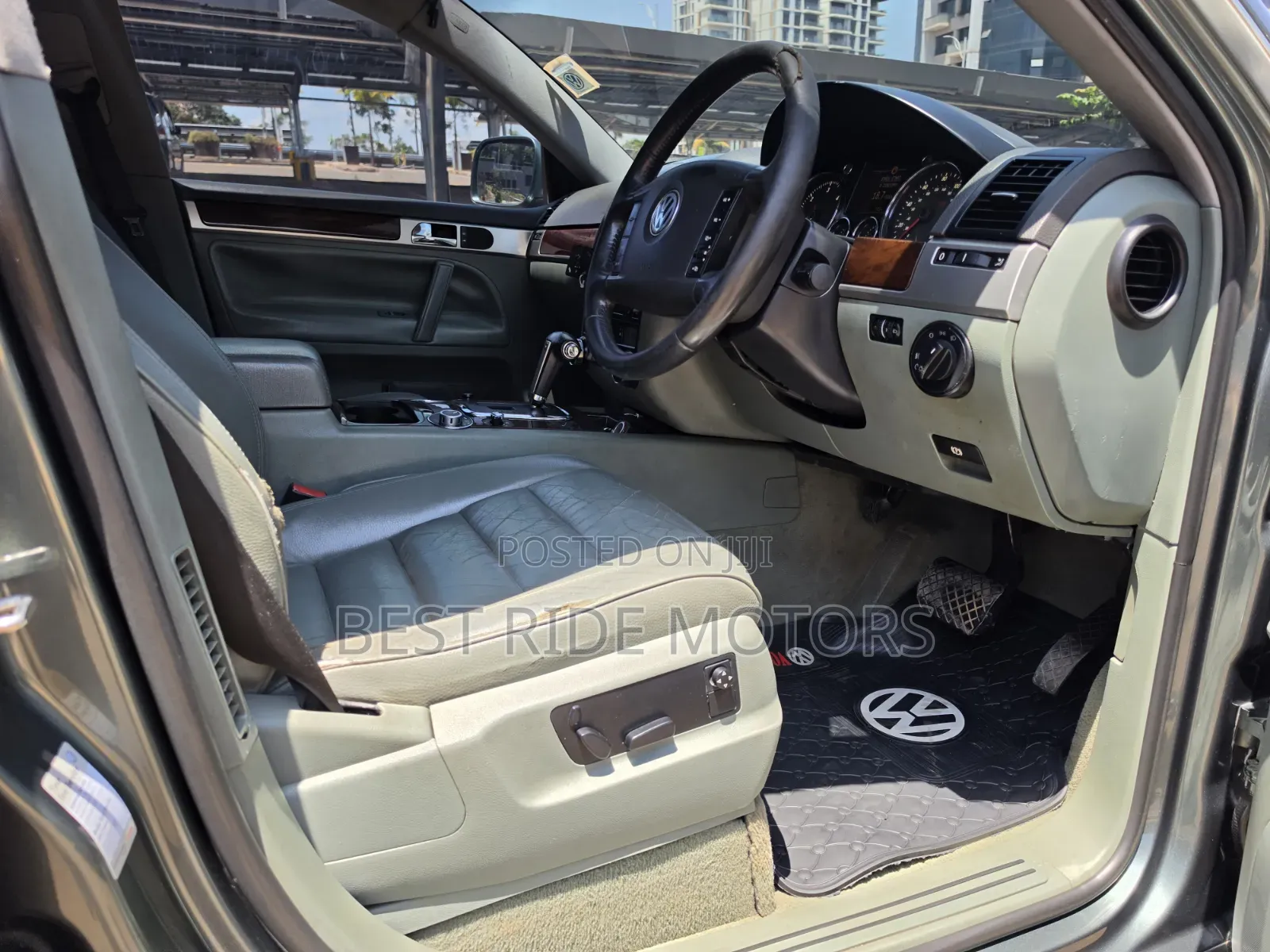Volkswagen Touareg 3.0 V6 TDi Automatic 2006 Gray