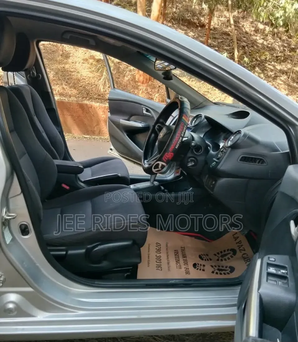 Honda Insight 2012