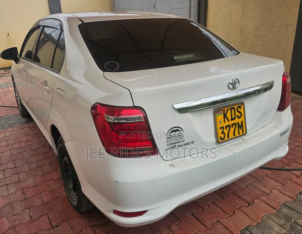 Toyota Axio 2017 Pearl
