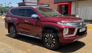 Mitsubishi Pajero 2020 Red