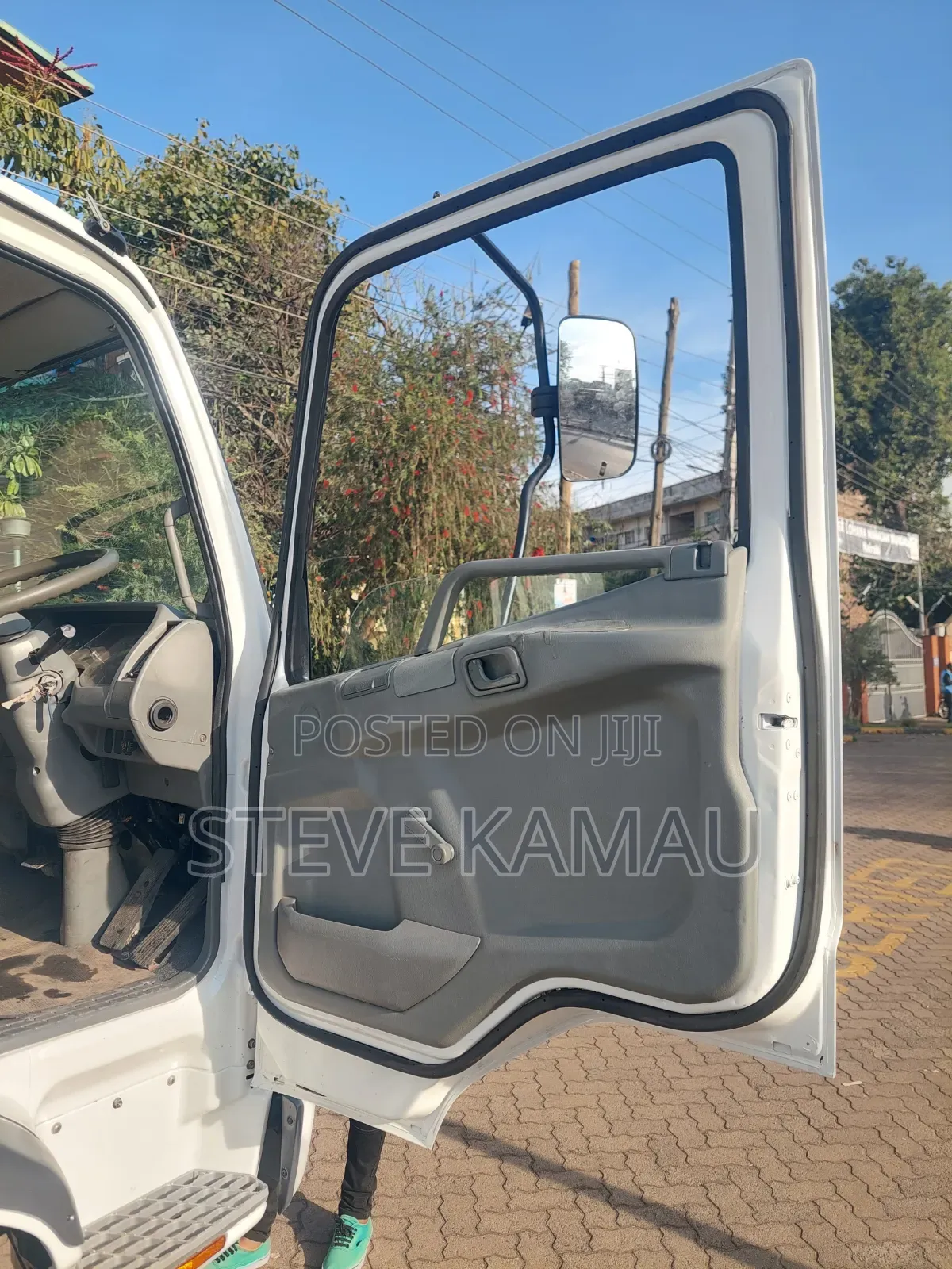 Mitsubishi Fuso Fm657 2022