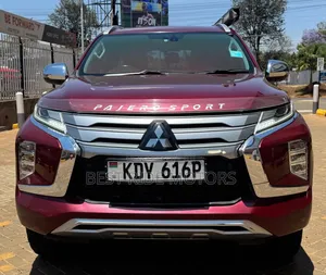 Mitsubishi Pajero 2020 Red