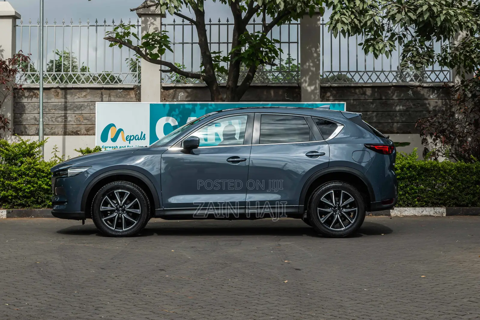 Mazda CX-5 2020 Gray