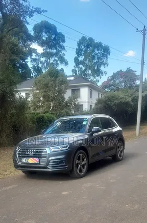 Audi Q5 2.0T Premium AWD quattro 2019 Gray