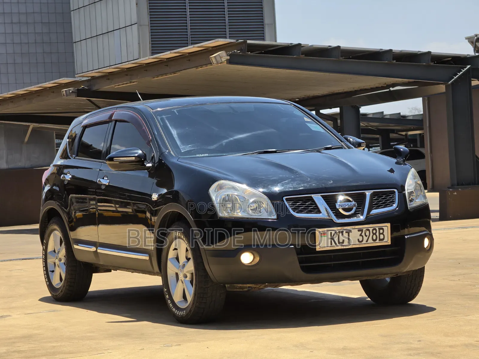 Nissan Dualis 2011 Black