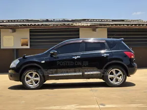 Nissan Dualis 2011 Black