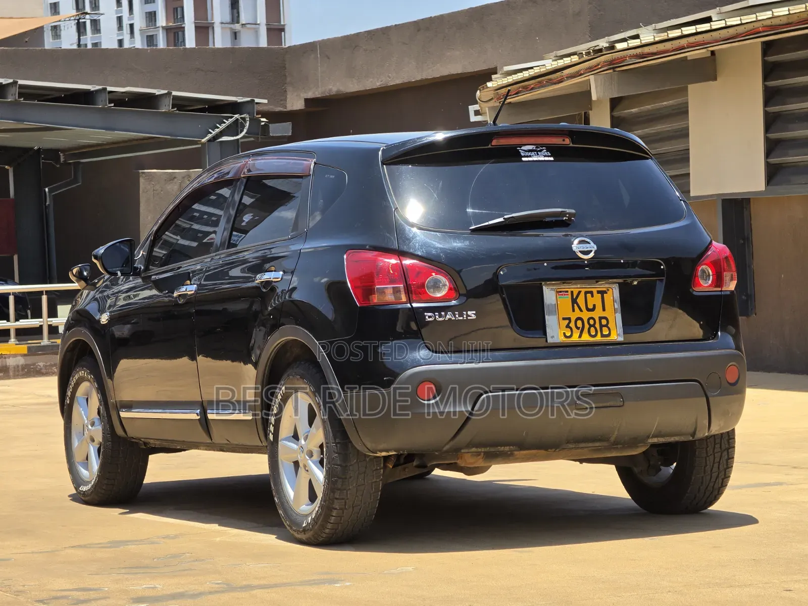 Nissan Dualis 2011 Black