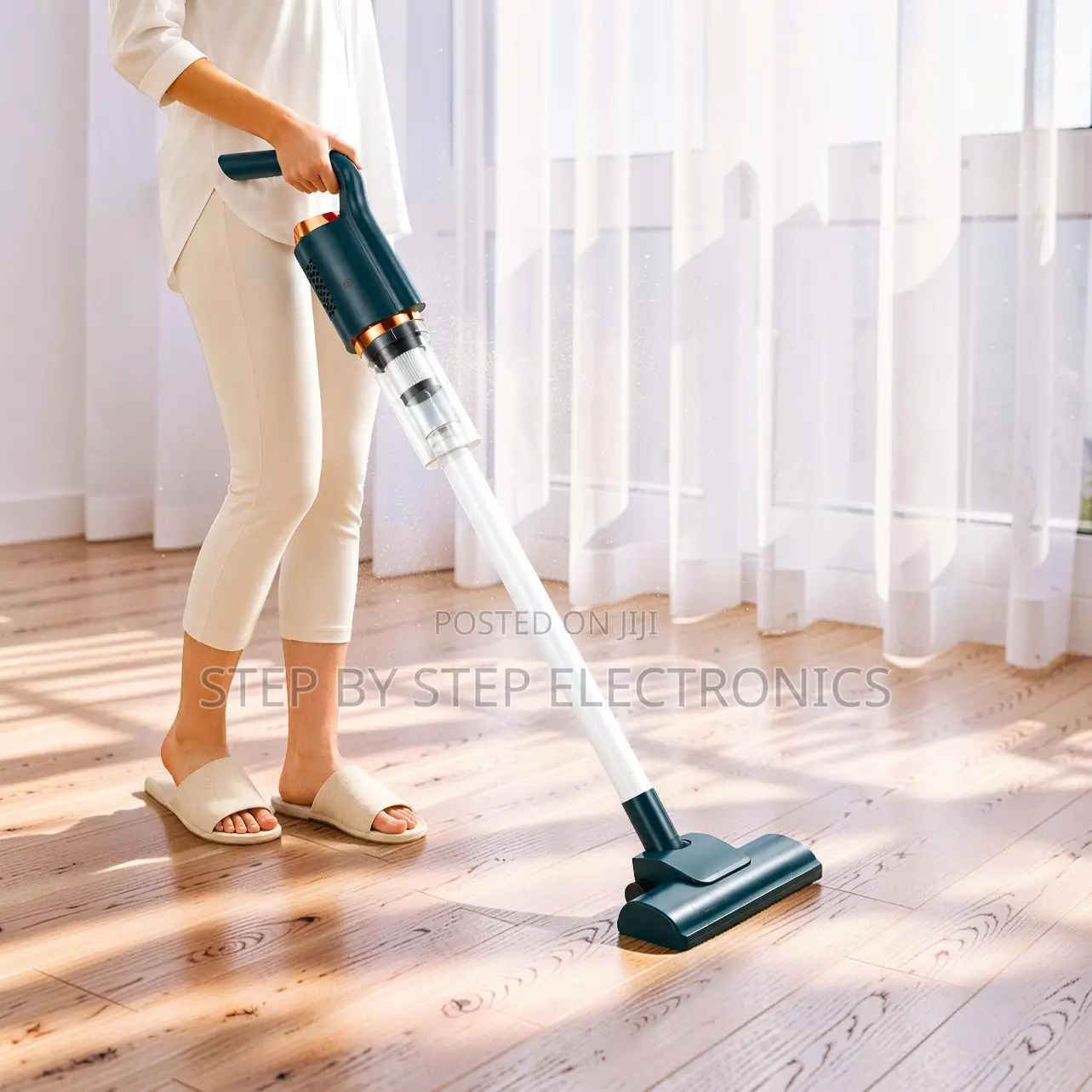 Easy Empty Dust Container Rechargeable Cordless Vacuum Cleaners