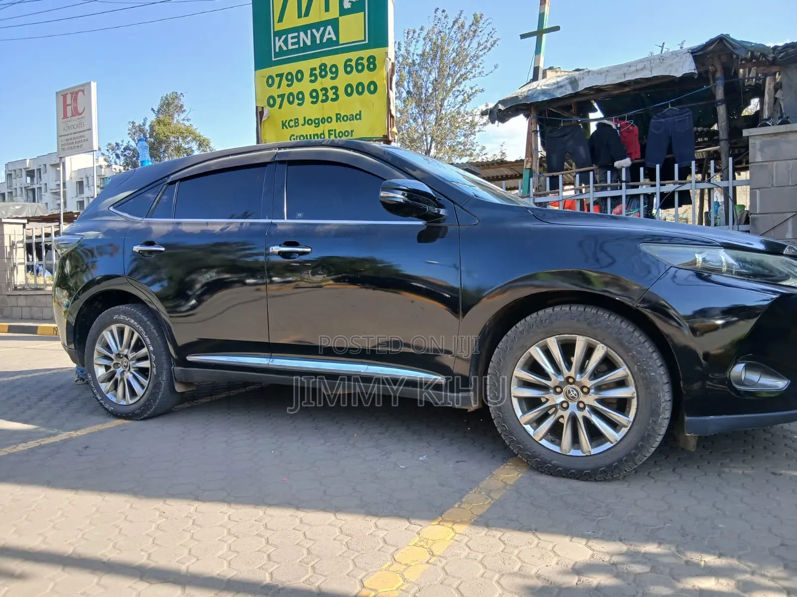Toyota Harrier 2.0 2015 Black