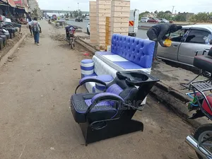 Pedicures Coach and Saloon Equipment