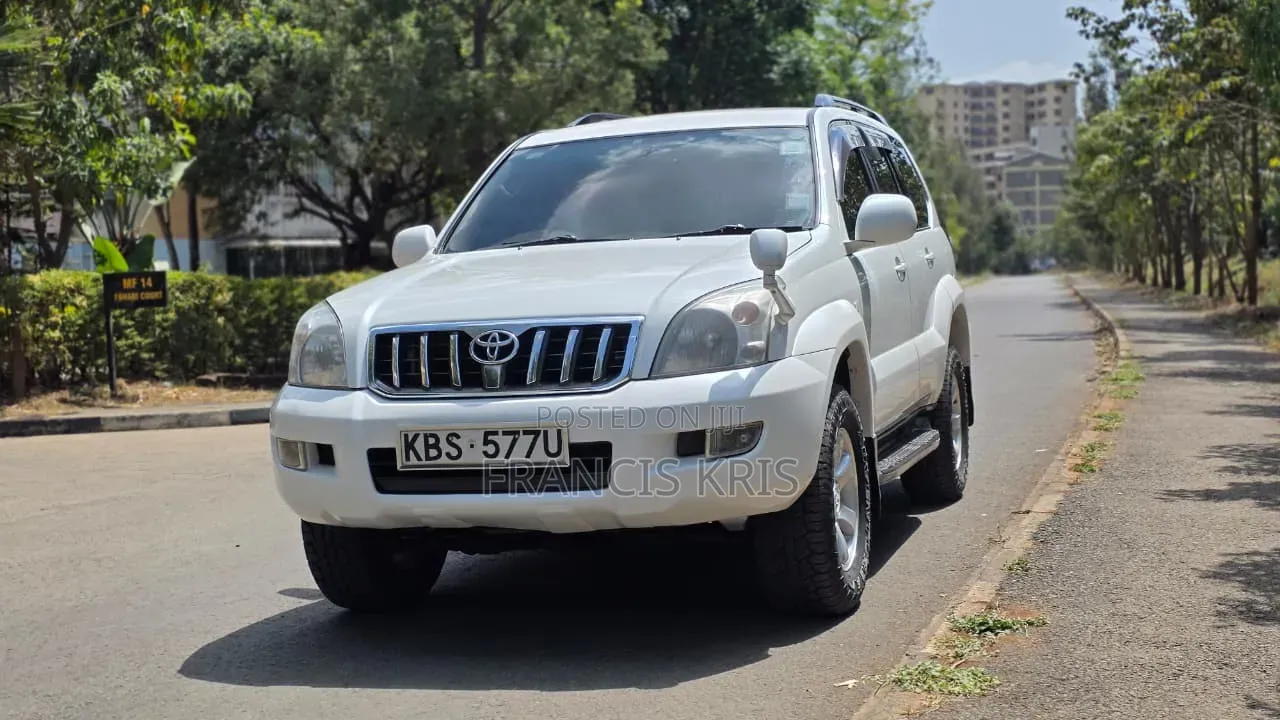 Toyota Land Cruiser Prado 2007 White