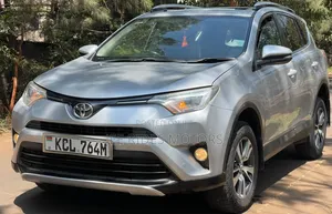 Toyota RAV4 2016