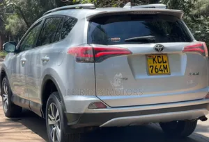 Toyota RAV4 2016
