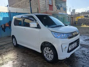 Suzuki Wagon R 2015 Pearl