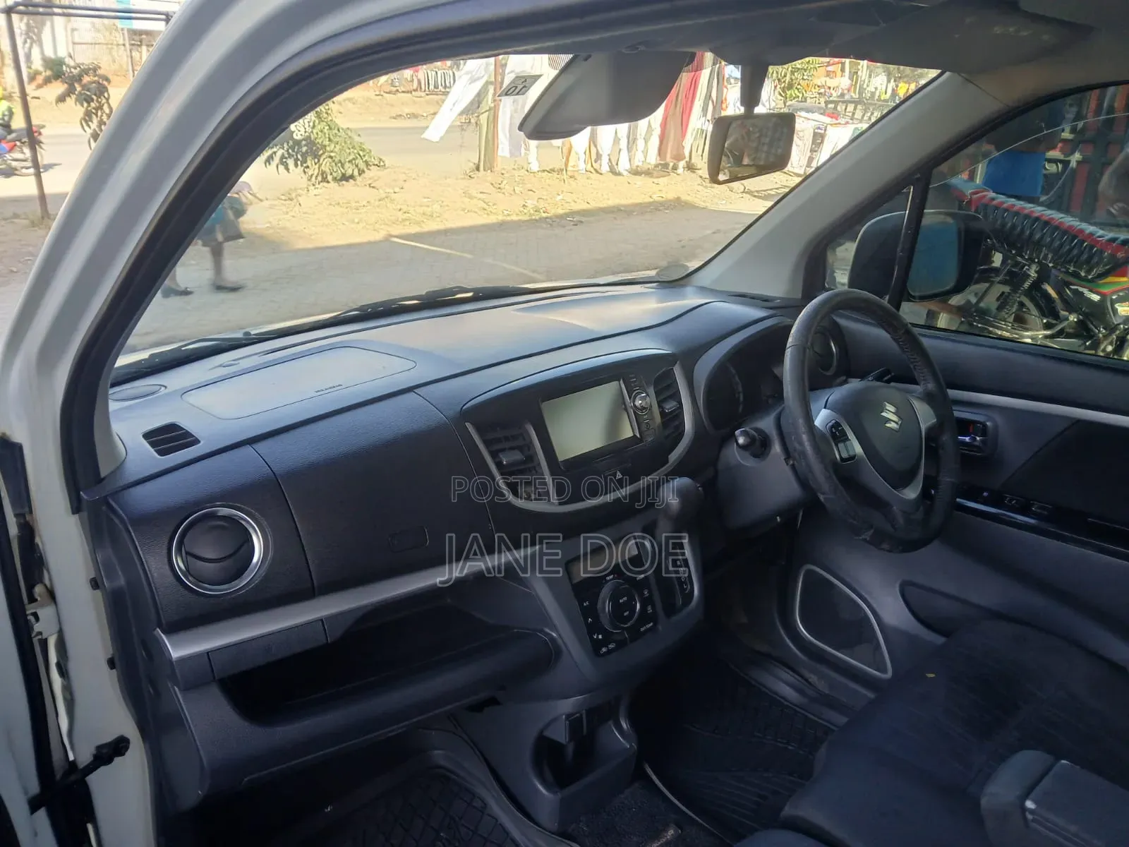 Suzuki Wagon R 2015 Pearl