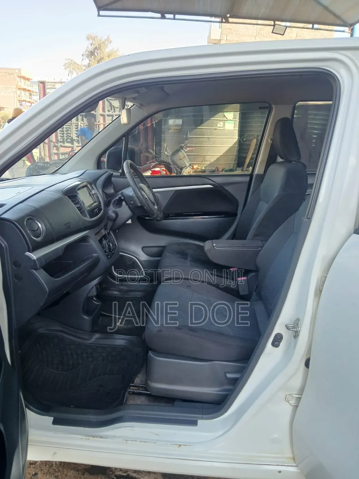Suzuki Wagon R 2015 Pearl