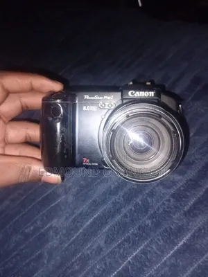 Canon Powershot Pro1