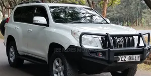 Toyota Land Cruiser Prado 2012 Off white