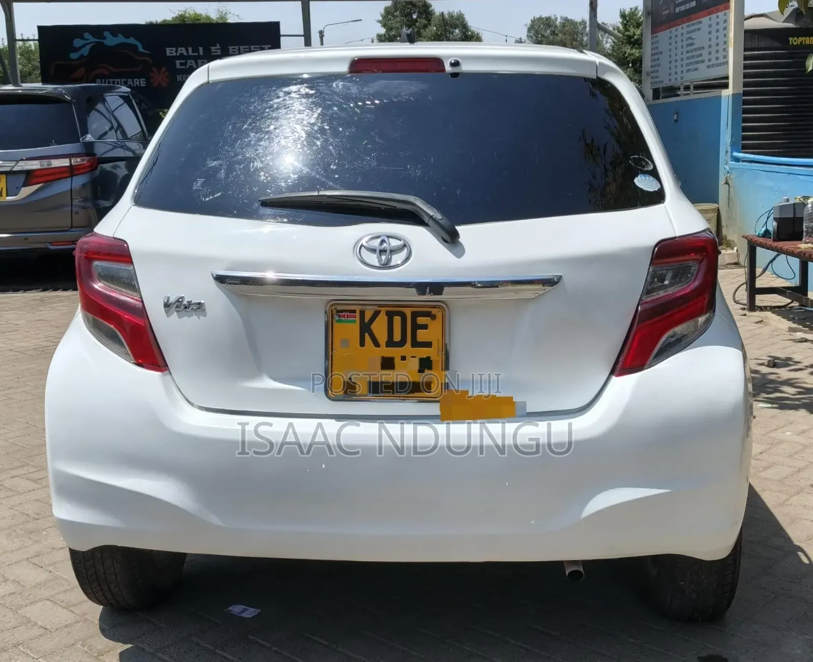 Toyota Vitz 2016 White