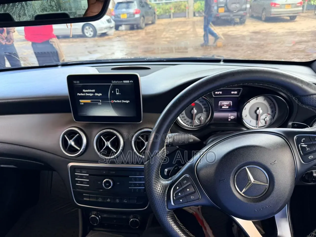 Mercedes-Benz CLA-Class CLA 180 Sedan 2015 Black