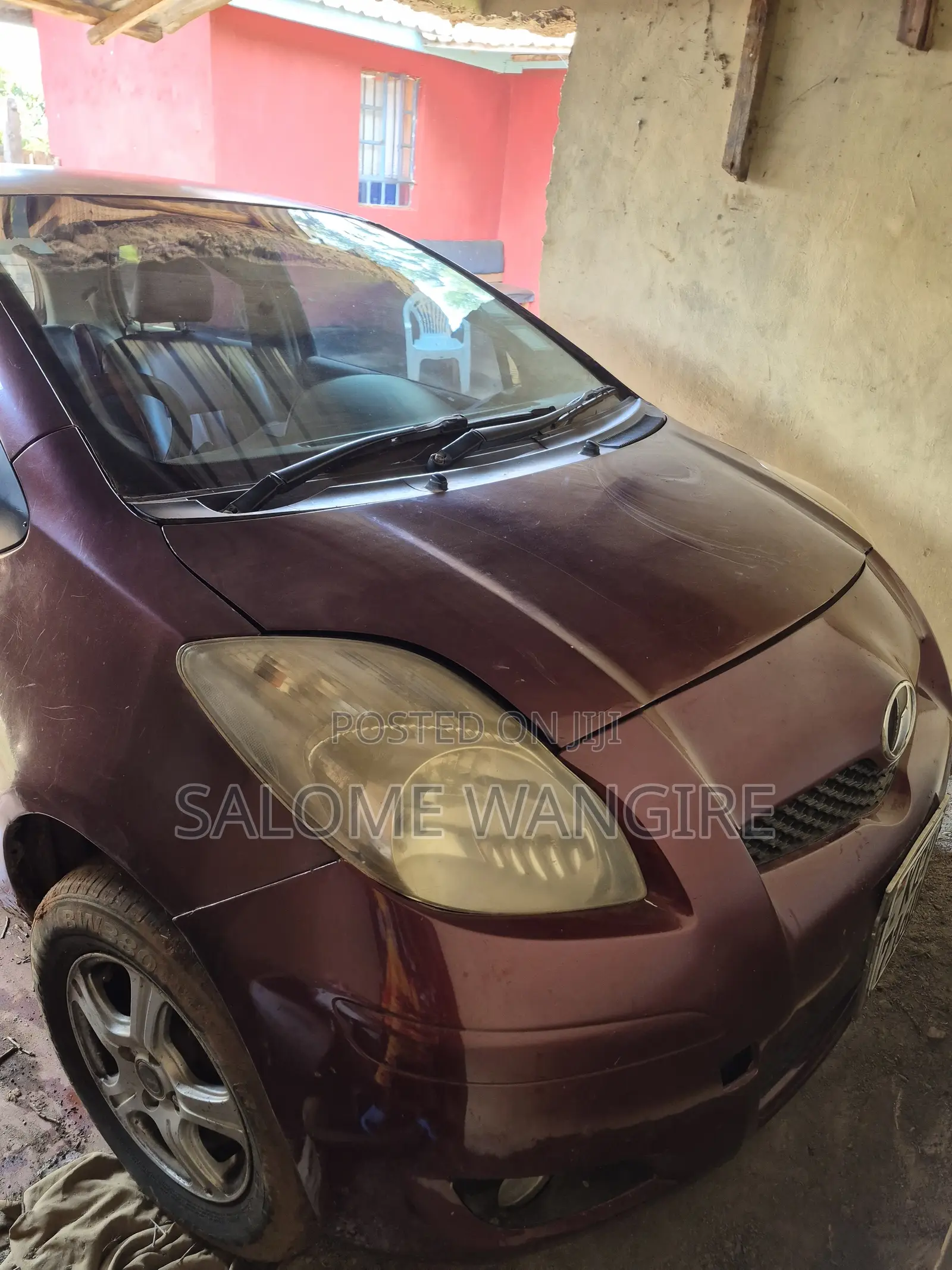 Toyota Vitz 2010 Burgundy